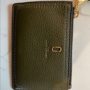 NEW Marc Jacobs The Softshot Top-zip Multi Wallet - Balsam Fir/Green